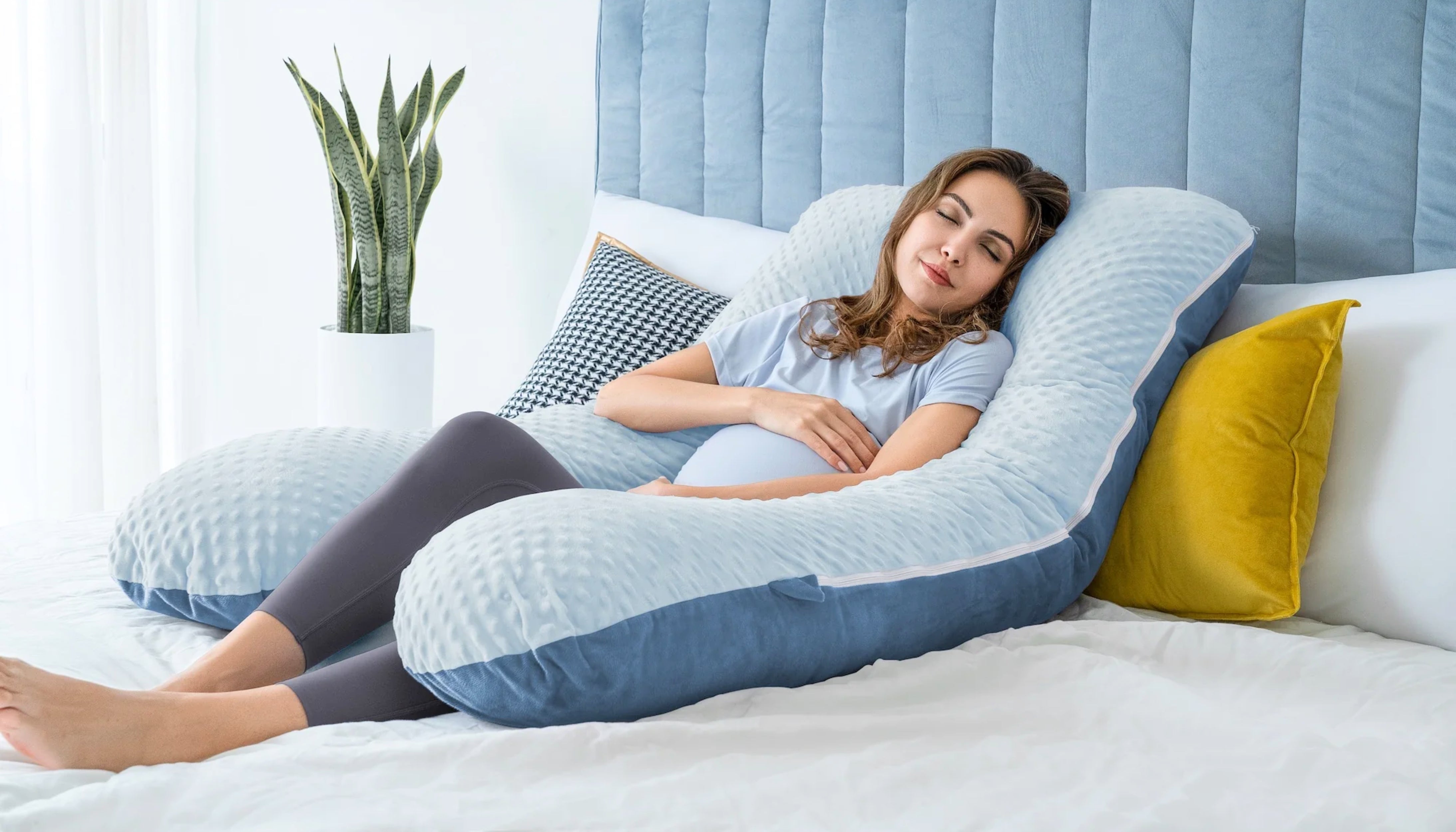 Maternity Pillows: Essential or Luxury? – Bambinosandbeyond display picture 1