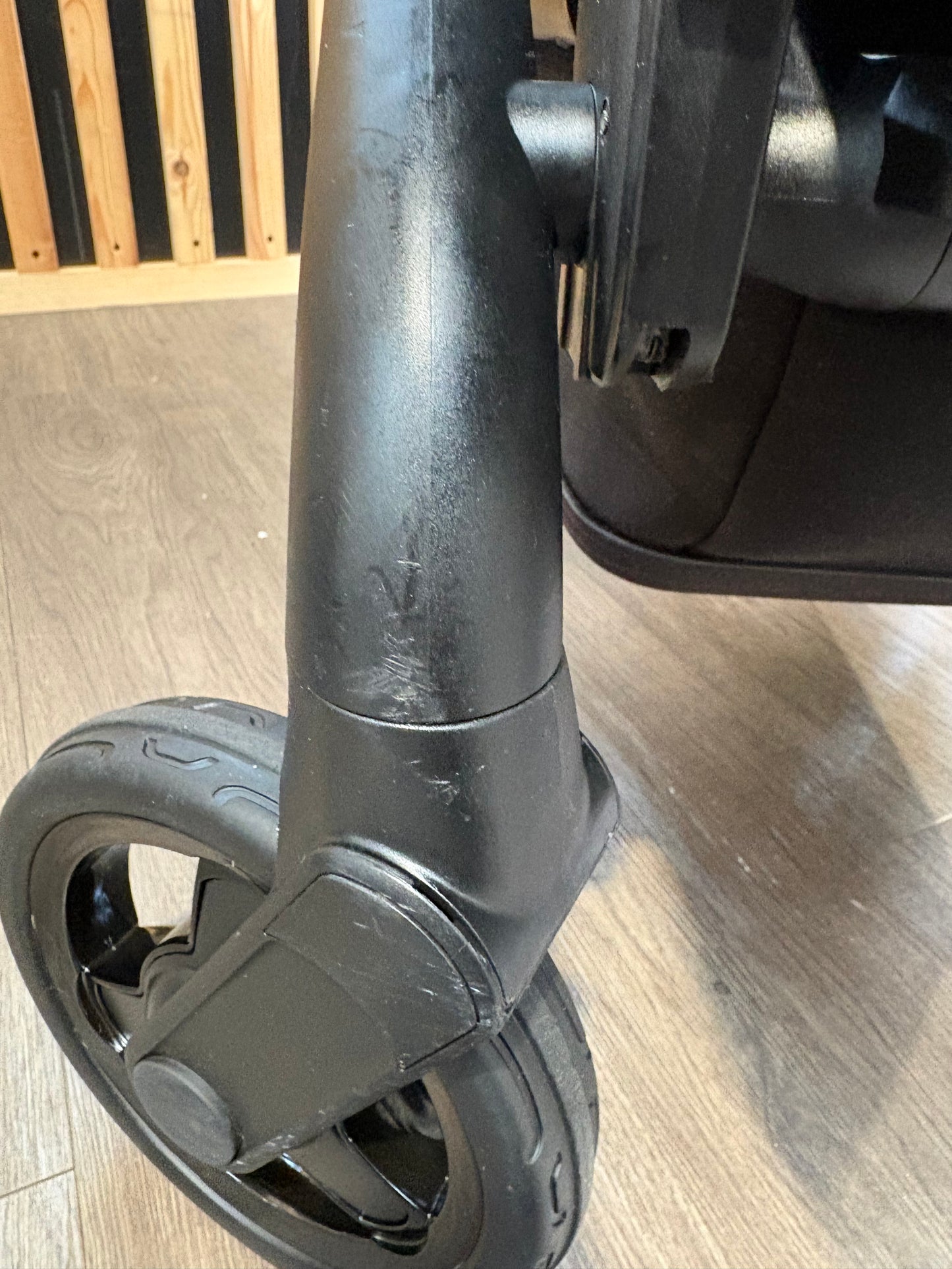 PRE LOVED Silver Cross Wave Double Pushchair - Onyx