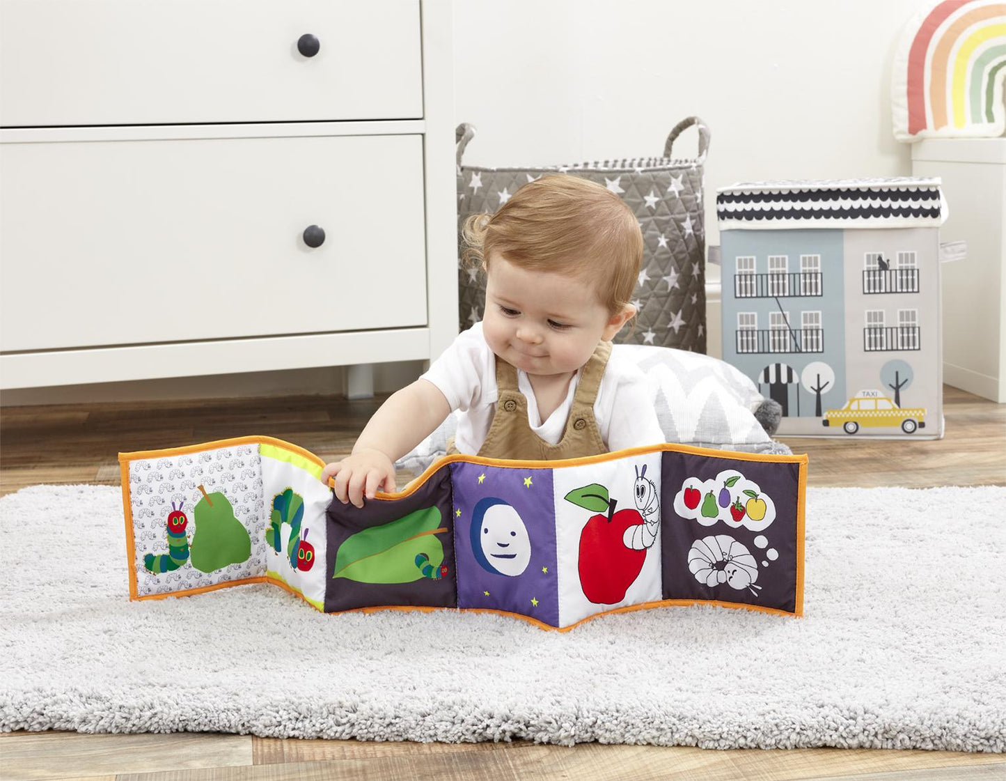 The Very Hungry Caterpillar Unfold & Discover Book