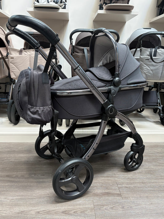 PRE LOVED egg3 Travel System - Carbonite