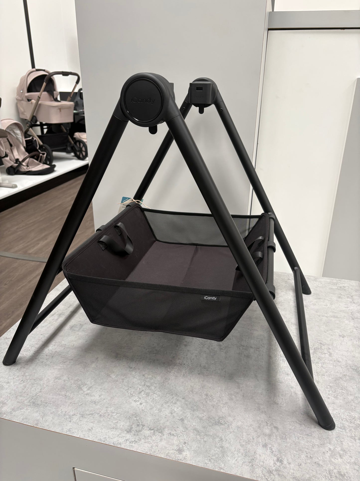 EX DISPLAY iCandy MiStand