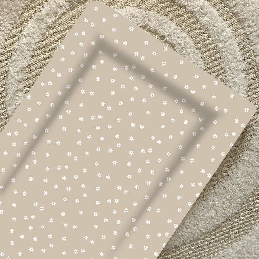 Bobbin & Bumble Standard Changing Mat - Neutral Daisy