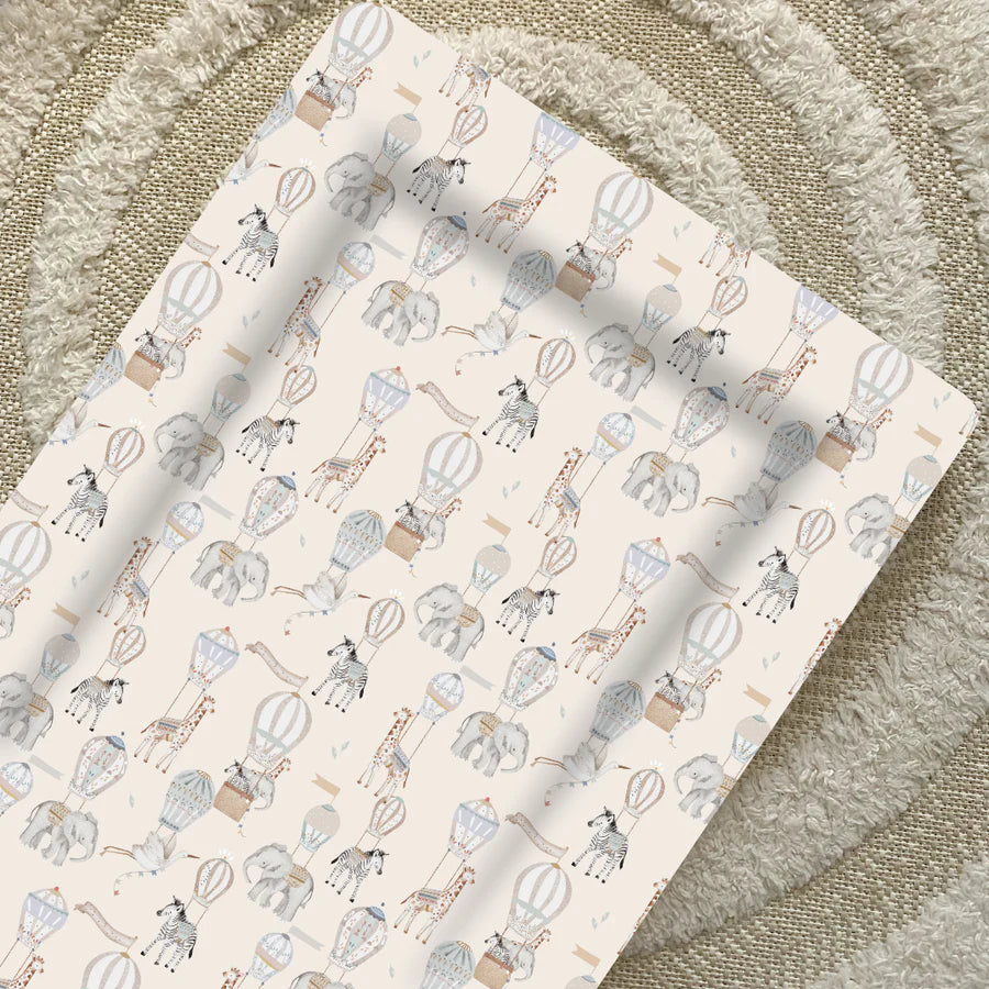 Bobbin & Bumble Standard Changing Mat - Beige Hot Air Balloons Print