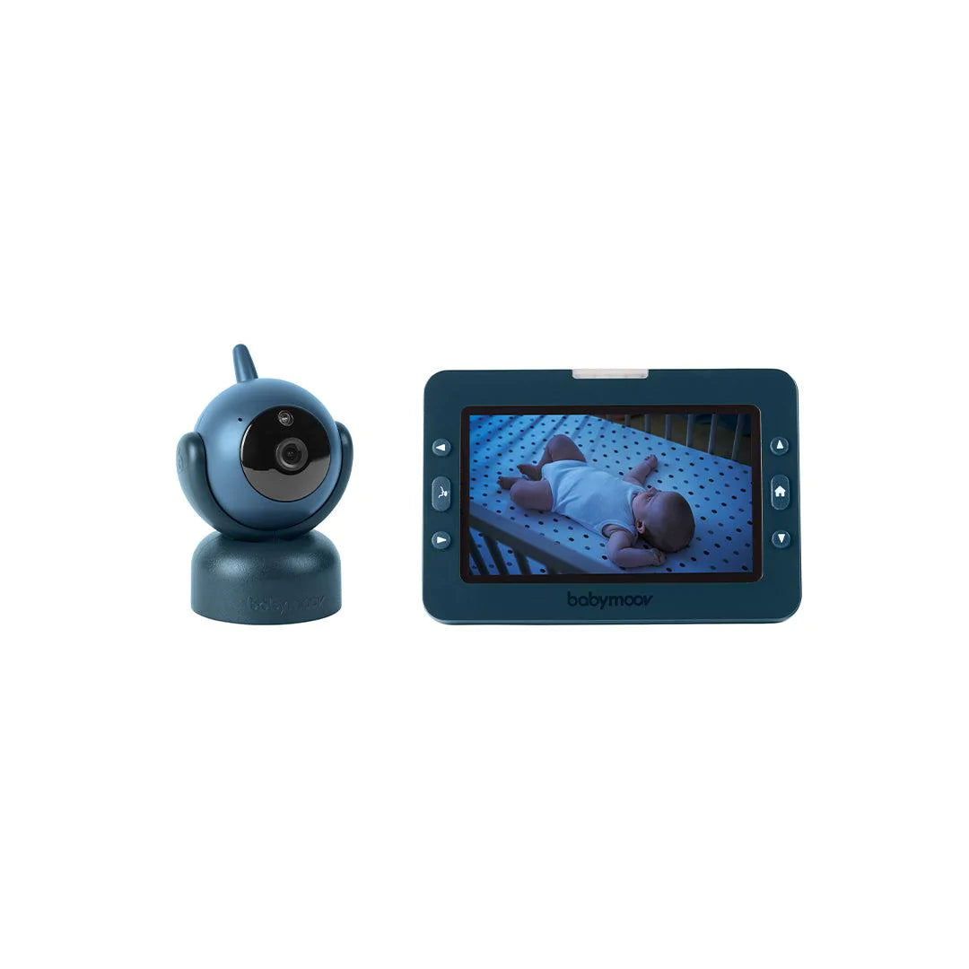 Baby monitor with fashion rotating camera