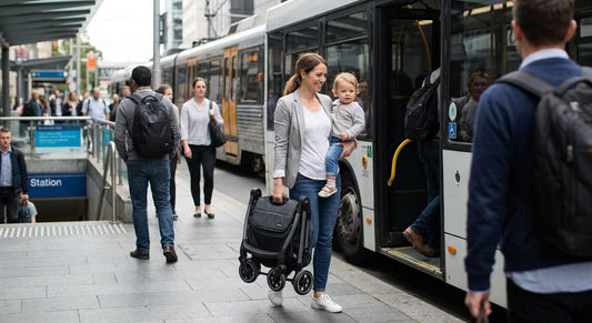 How to choose a compact stroller for public transport commutes