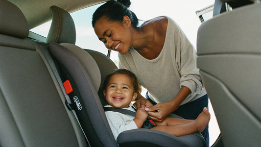 Forward Facing vs Extended Rear Facing: When Should You Turn Your Child's Car Seat Around?