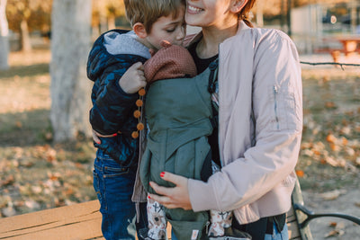 The Positive Impact of Baby Carriers on a Child’s Well-Being