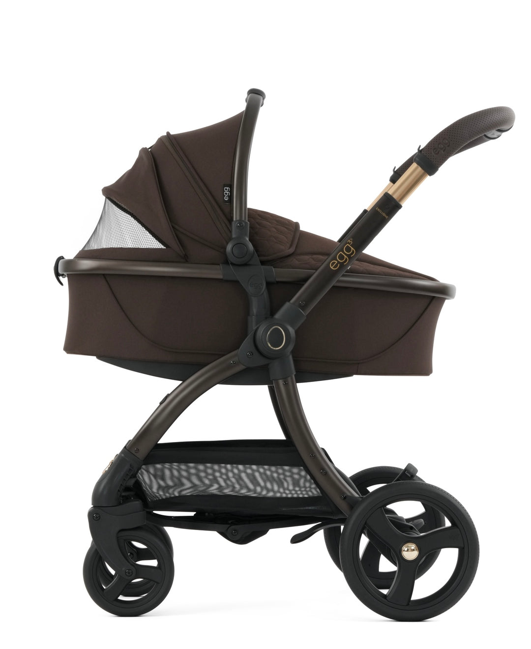 egg3 Luxury Maxi-Cosi Cabriofix i-Size Travel System Bundle - AINR Exclusive Turkish Coffee