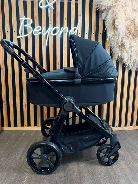 PRE LOVED Babystyle Oyster3 Travel System - Pixel