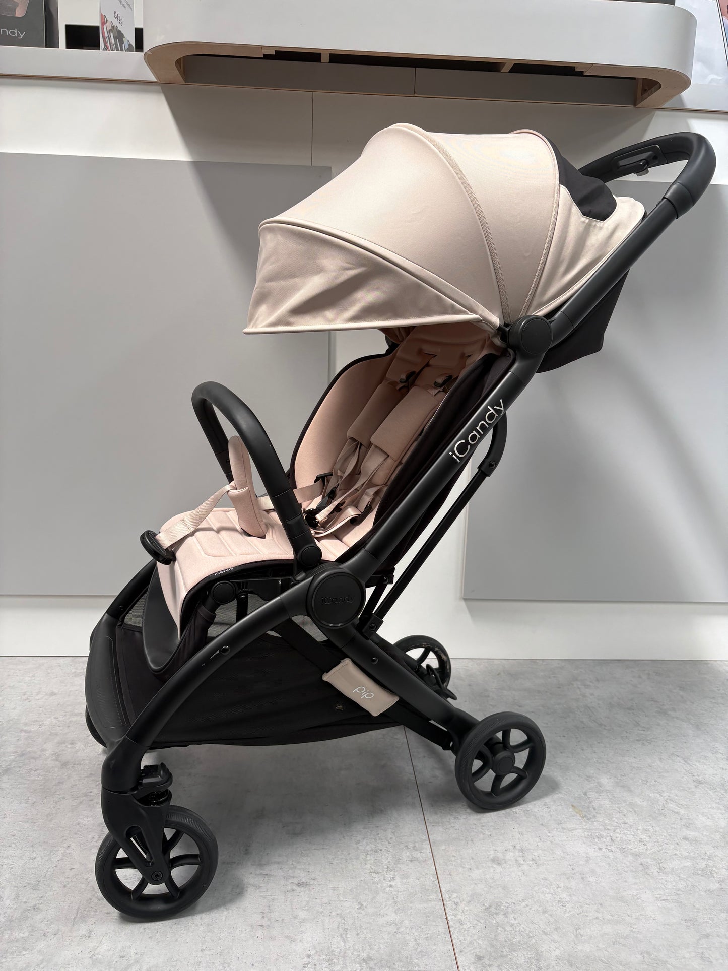 EX DISPLAY iCandy Pip Compact Stroller - Latte