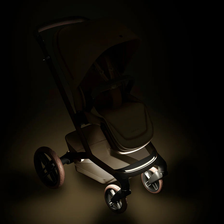 Maxi Cosi Fame Pushchair - Oak Truffle (2026 Model)