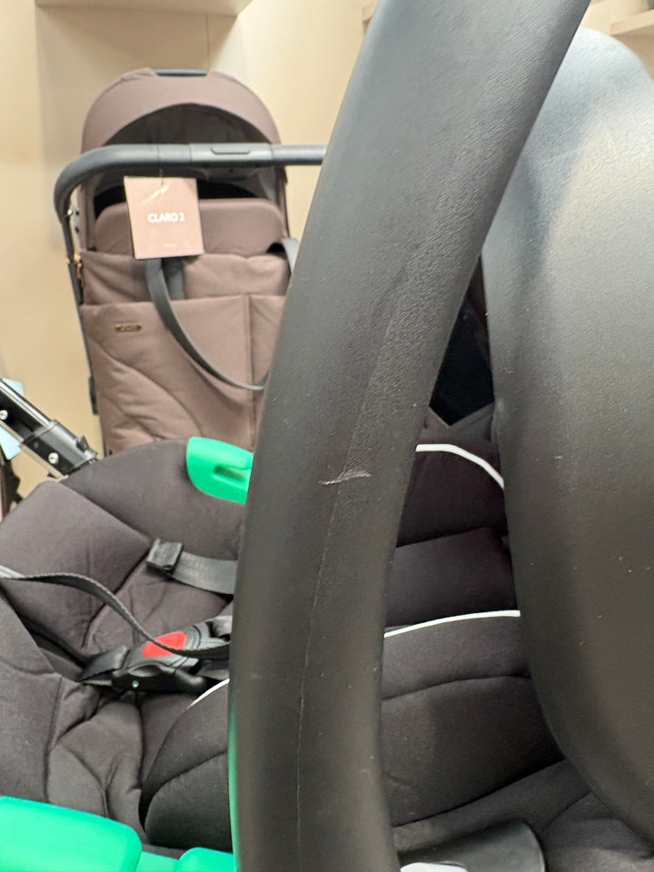 PRE LOVED Ickle Bubba Stomp Travel System - Black/Black