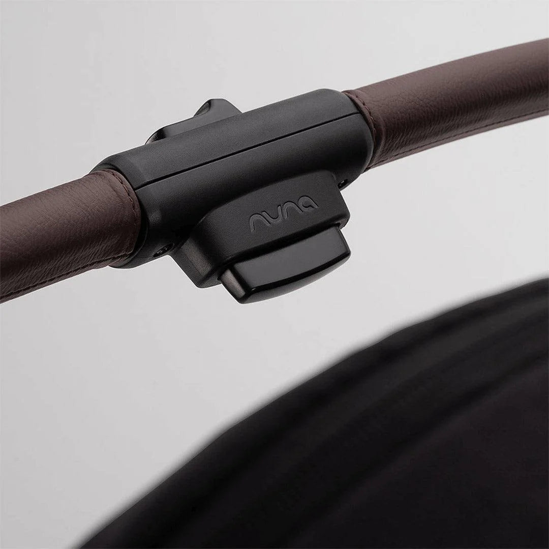 Nuna Trvl Dubl Pushchair – Caviar