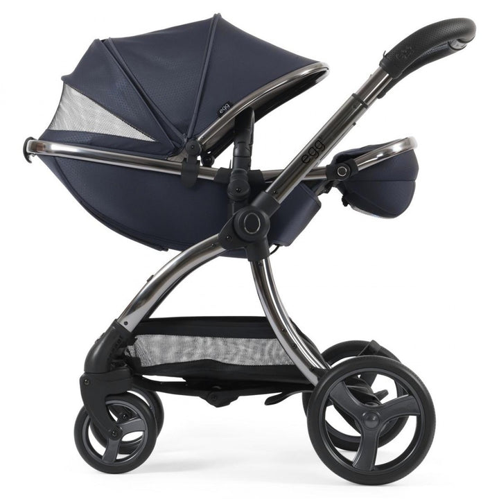 egg 3 Luxury Cloud T i-Size Travel System Bundle - Celestial + FREE OVERNIGHT BAG WORTH £125!