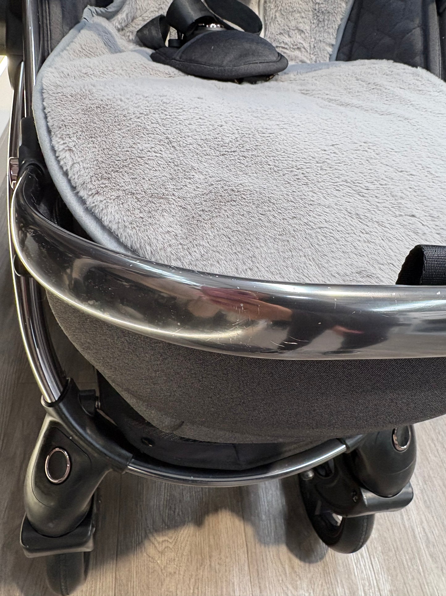 PRE LOVED egg3 Travel System - Carbonite