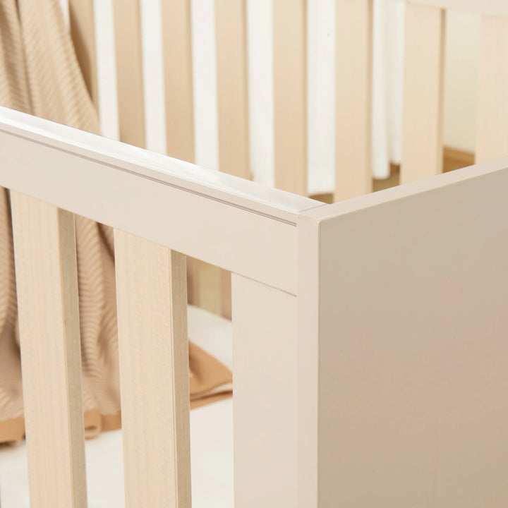 Babymore Dante Mini Cot Bed – Cashmere