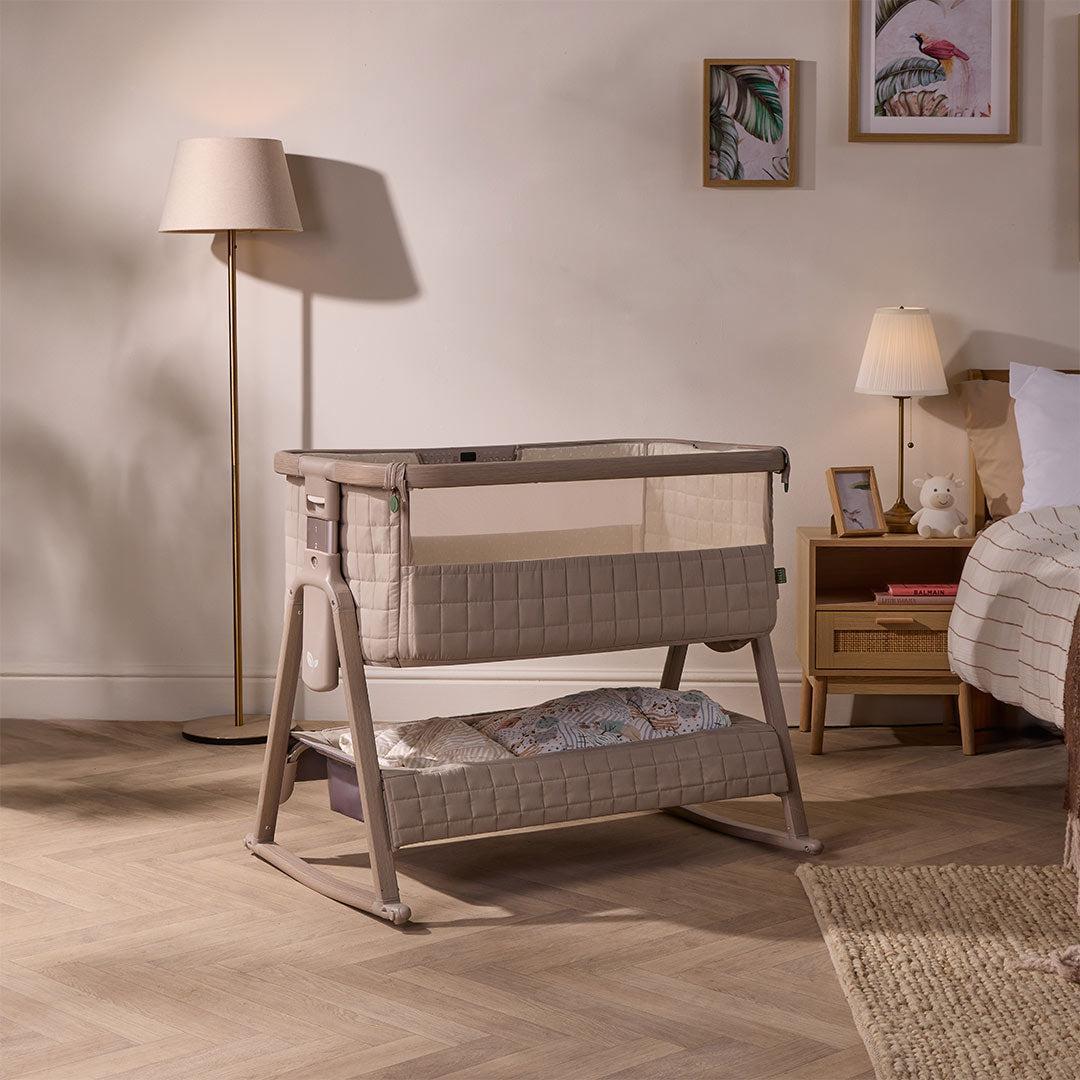 Tutti Bambini Cozee Sense Bedside Crib - Soft Walnut/Cocoa