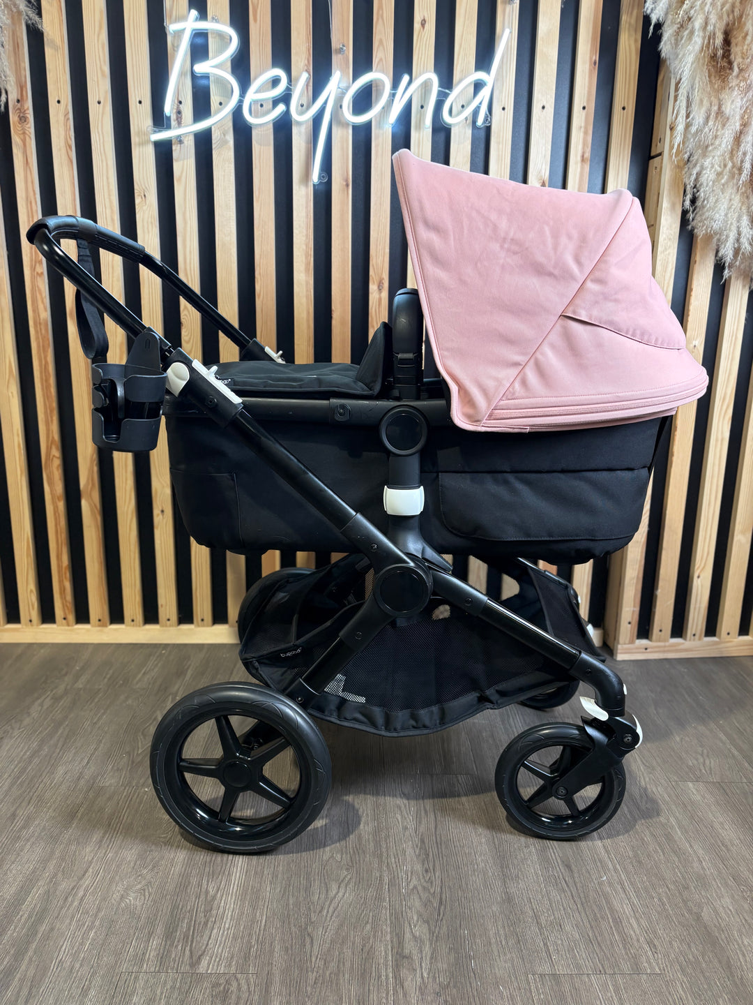 PRE LOVED Bugaboo Fox3 Travel System - Black/Pink