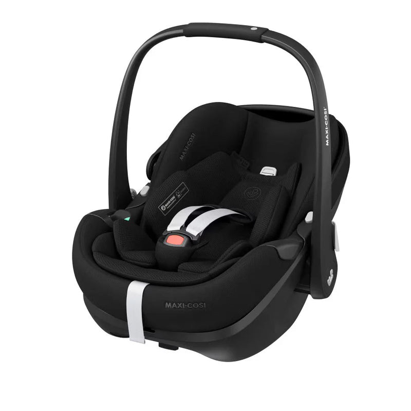 Maxi-Cosi Pebble 360 Pro2 Car Seat + FamilyFix 360 Pro Base - Twillic Black