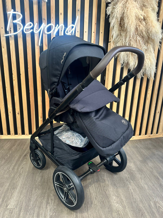 OPEN BOX Nuna x BMW Mixx Pushchair - Element