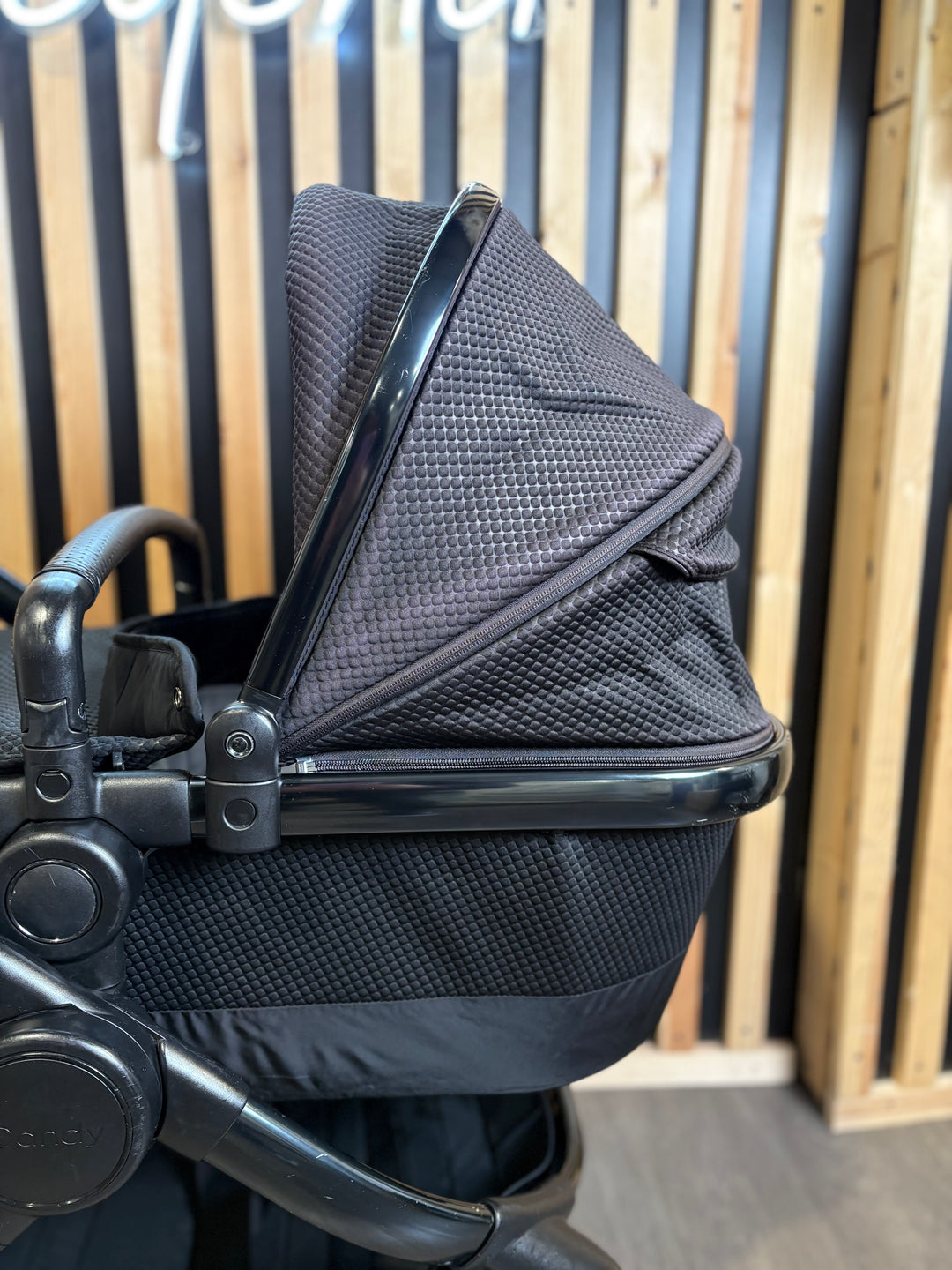 PRE LOVED iCandy Peach 6 Travel System - Cerium