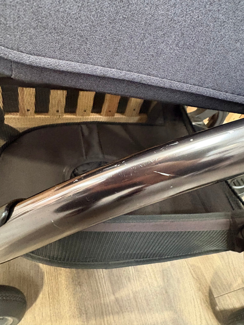 PRE LOVED egg2 Travel System - Cobalt