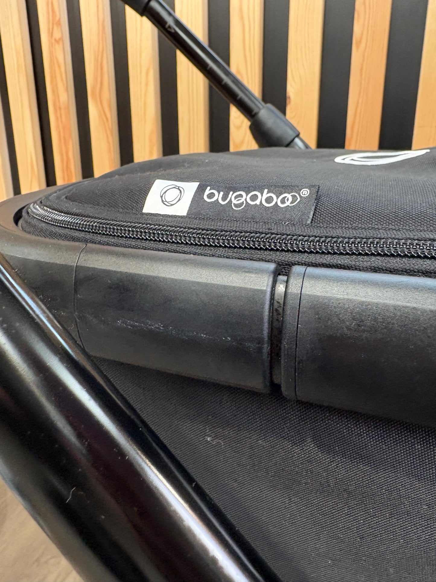 PRE LOVED Bugaboo Fox 5 2-in-1 Travel System - Heritage Black