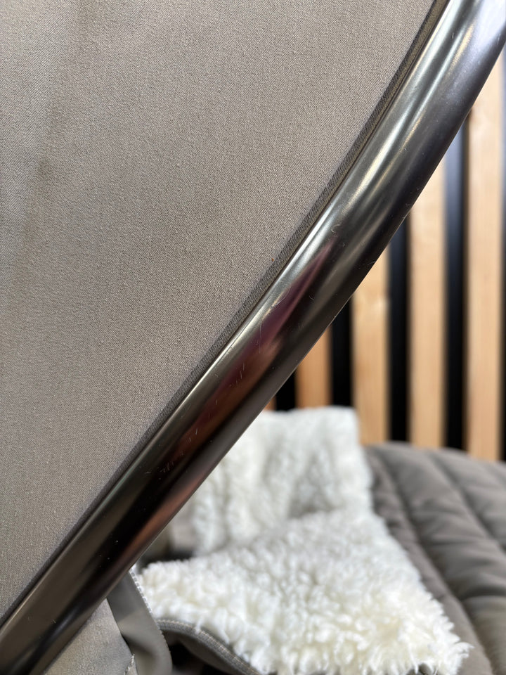 PRE LOVED Mamas & Papas Ocarro Travel System - Everest