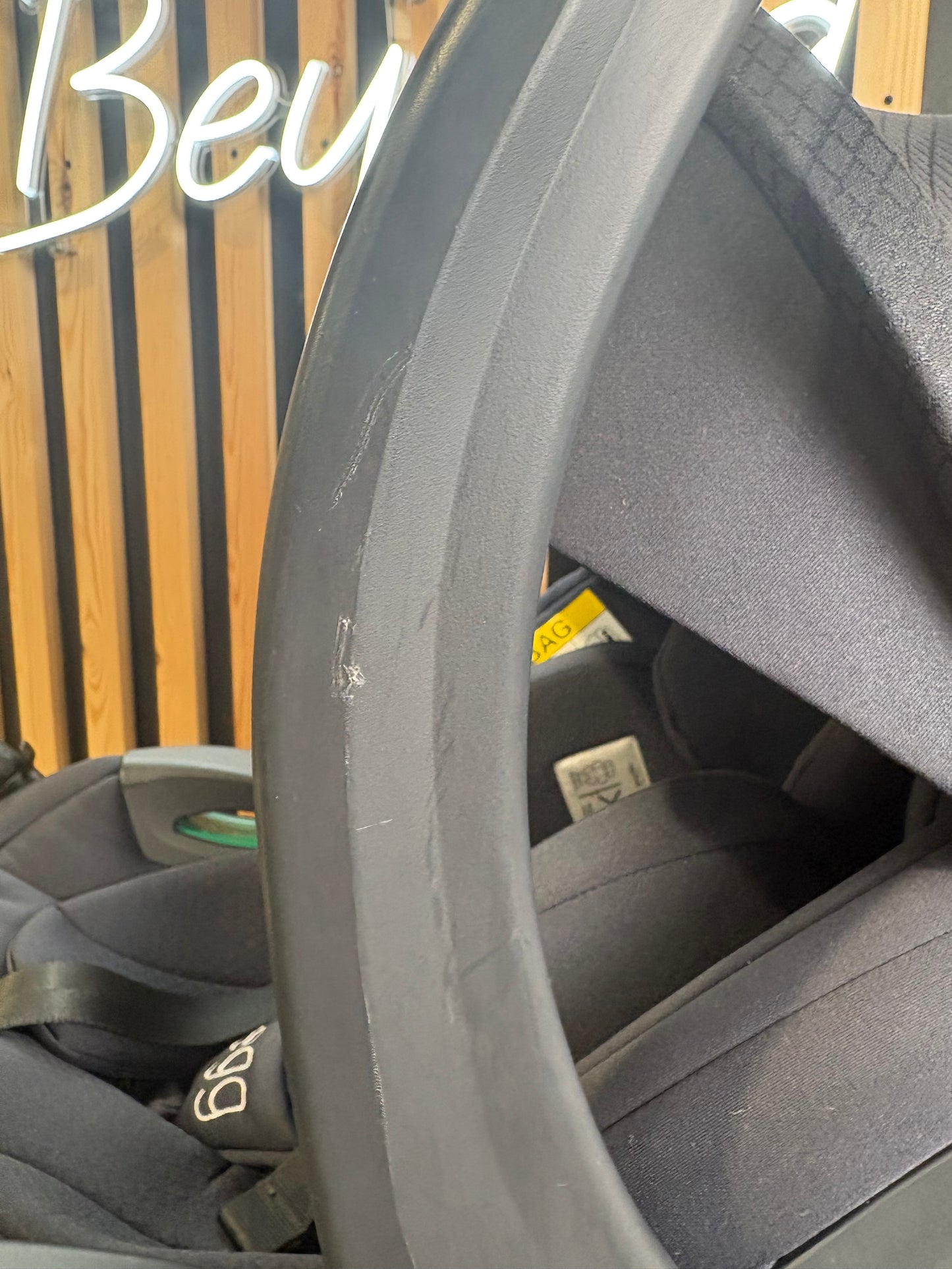 PRE LOVED egg3 Travel System - Celestial