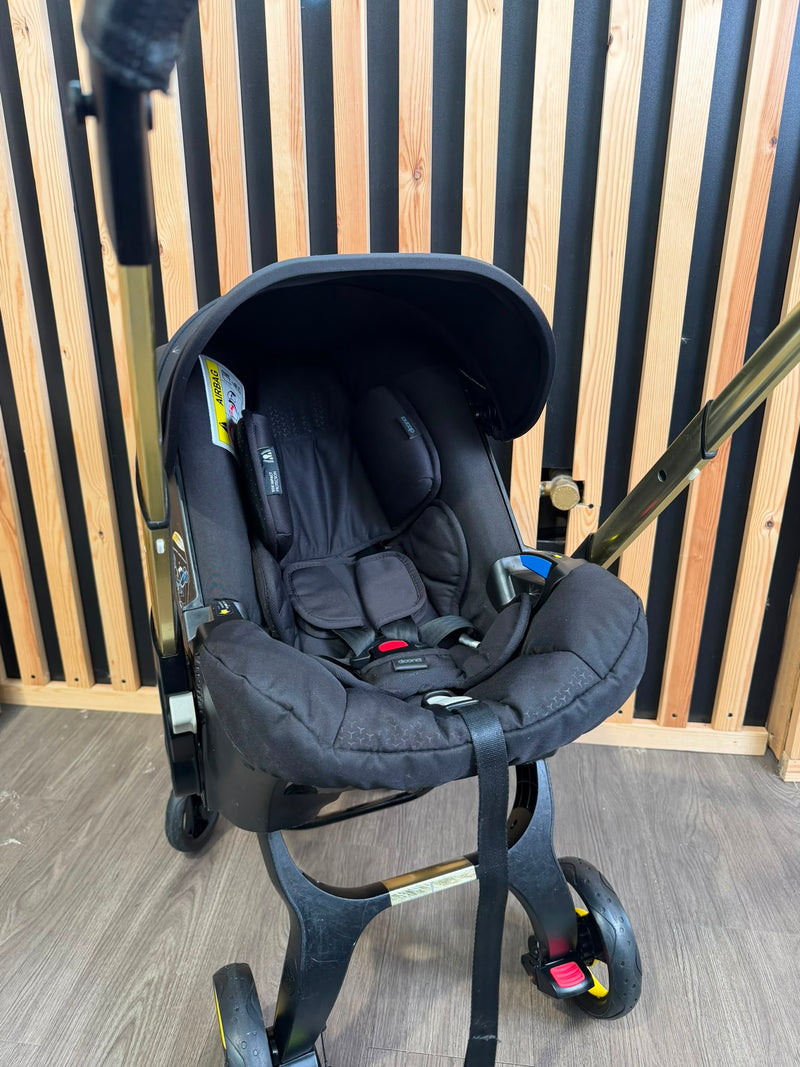 PRE LOVED Doona+ Car Seat & Stroller - Limited Edition Gold