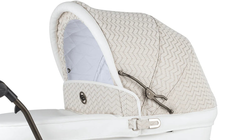 Bebecar Prive Stylo Class+ Travel System Inc I Size Car Seat + Raincover & FREE Changing Bag - Woven White