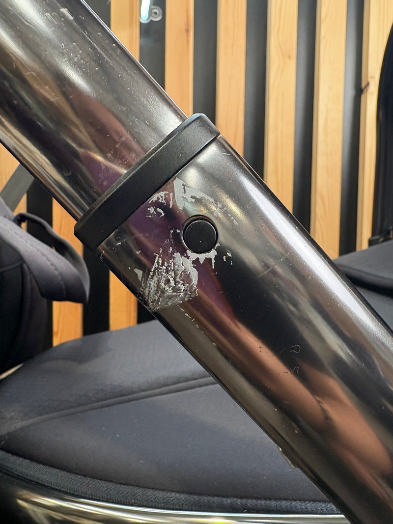 PRE LOVED egg3 Travel System - Celestial