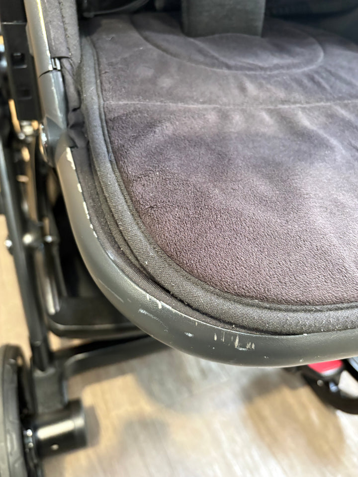 PRE LOVED Silver Cross Wave Double Pushchair - Onyx