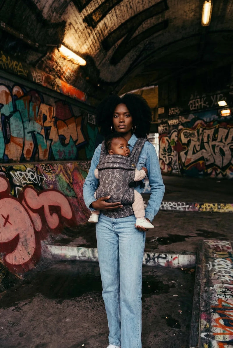 Bizzi Growin Nomad Air Baby Carrier - Serpentine