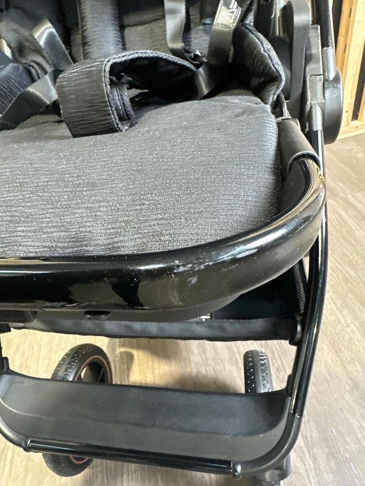 PRE LOVED Venicci Tinum Travel System - SE Stylish Black