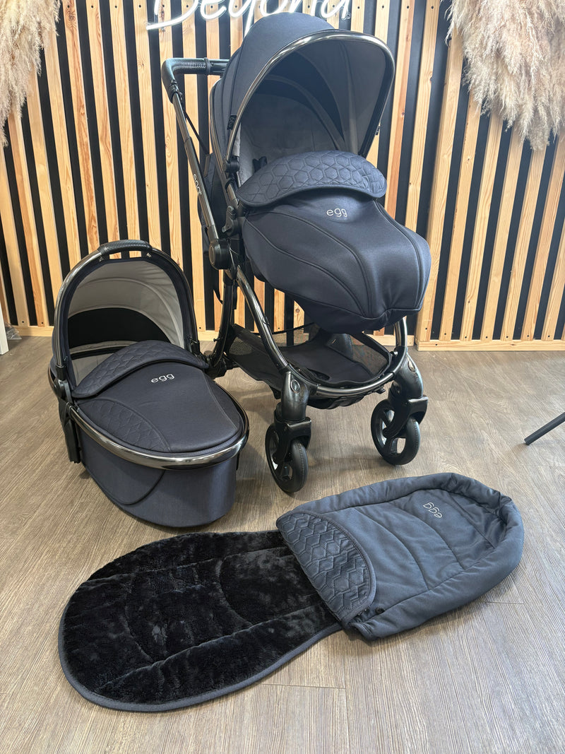 PRE LOVED egg2 Travel System - Cobalt
