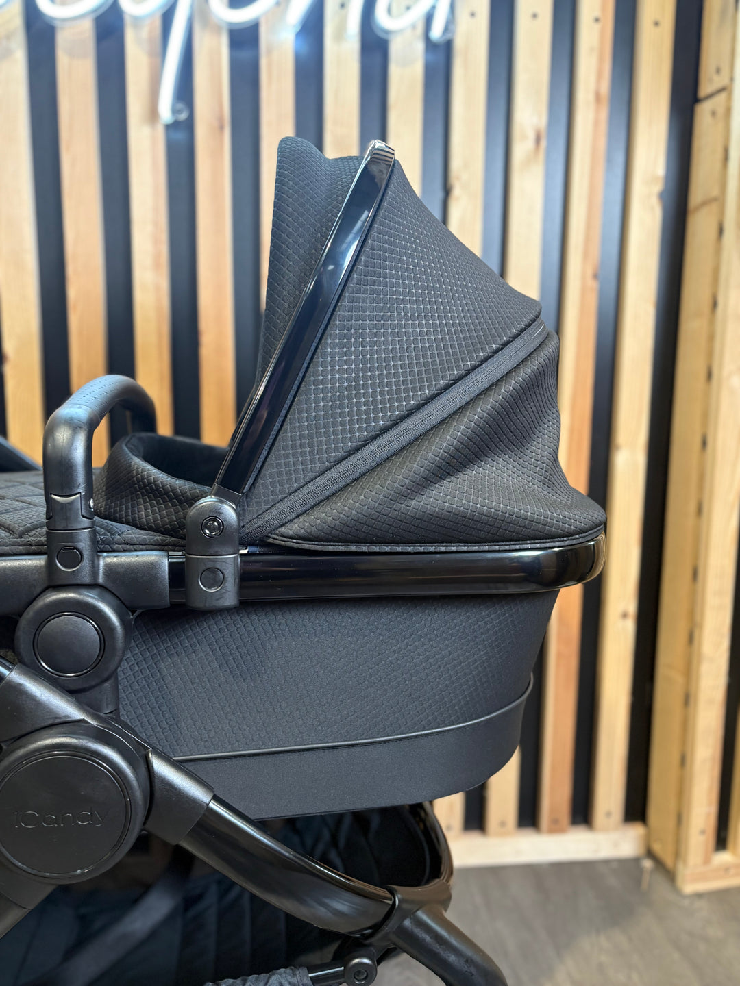 PRE LOVED iCandy Peach 7 Travel System - Cerium