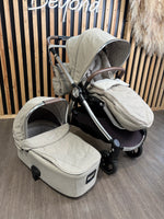 PRE LOVED Mamas & Papas Ocarro 3in1 Travel System - Biscuit