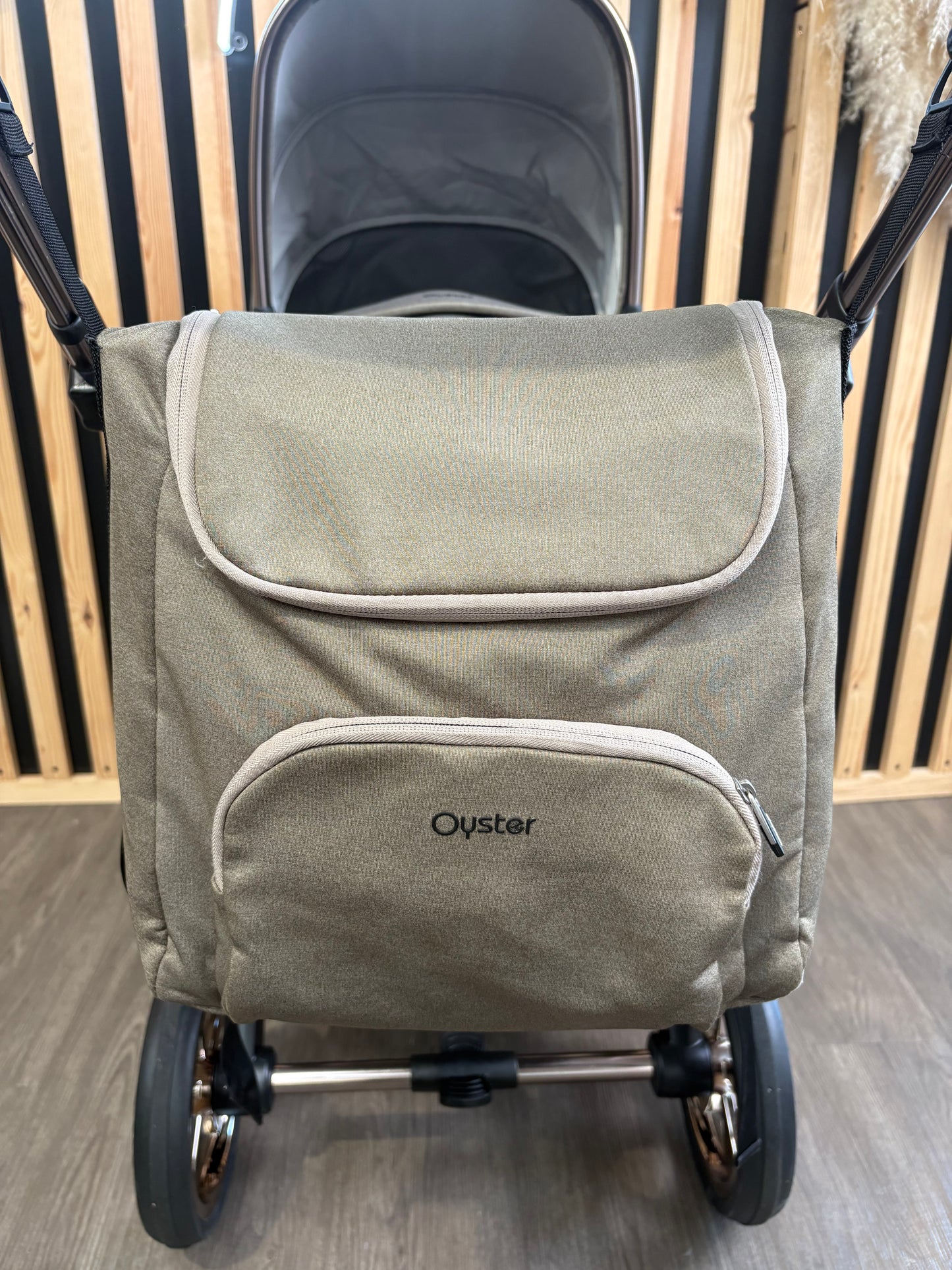 PRE LOVED Babystyle Oyster3 Travel System - Mink