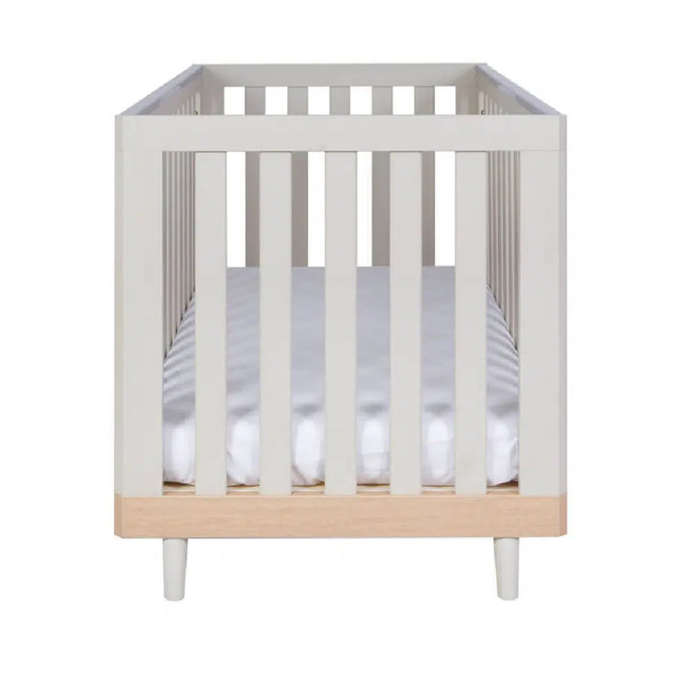 Tutti Bambini Hygge Cot Bed – Light Oak/White Sand