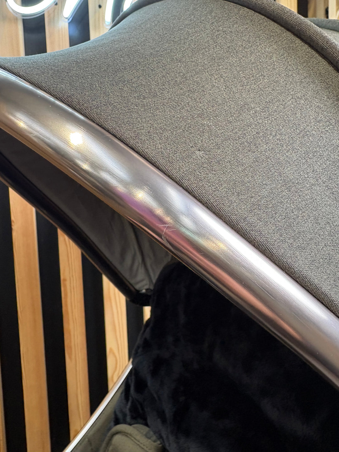 PRE LOVED eggZ Stroller + Accessories - Hunter Green