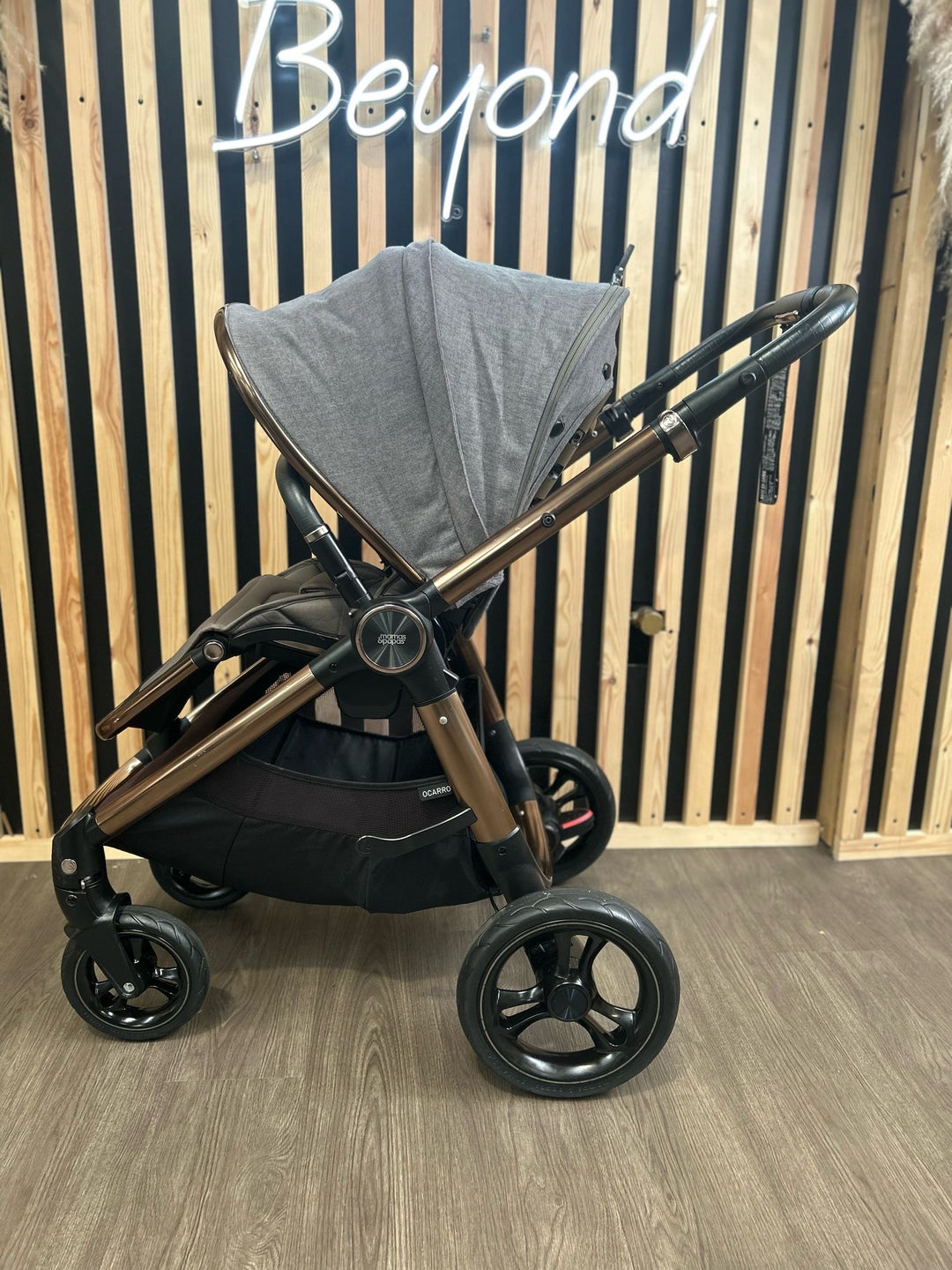 PRE LOVED Mamas & Papas Ocarro Pram & Pushchair - Simply Lux