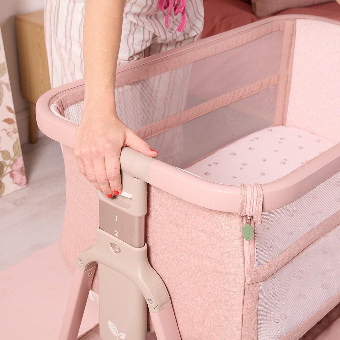 Tutti Bambini Cozee Zen Bedside Crib - Blush