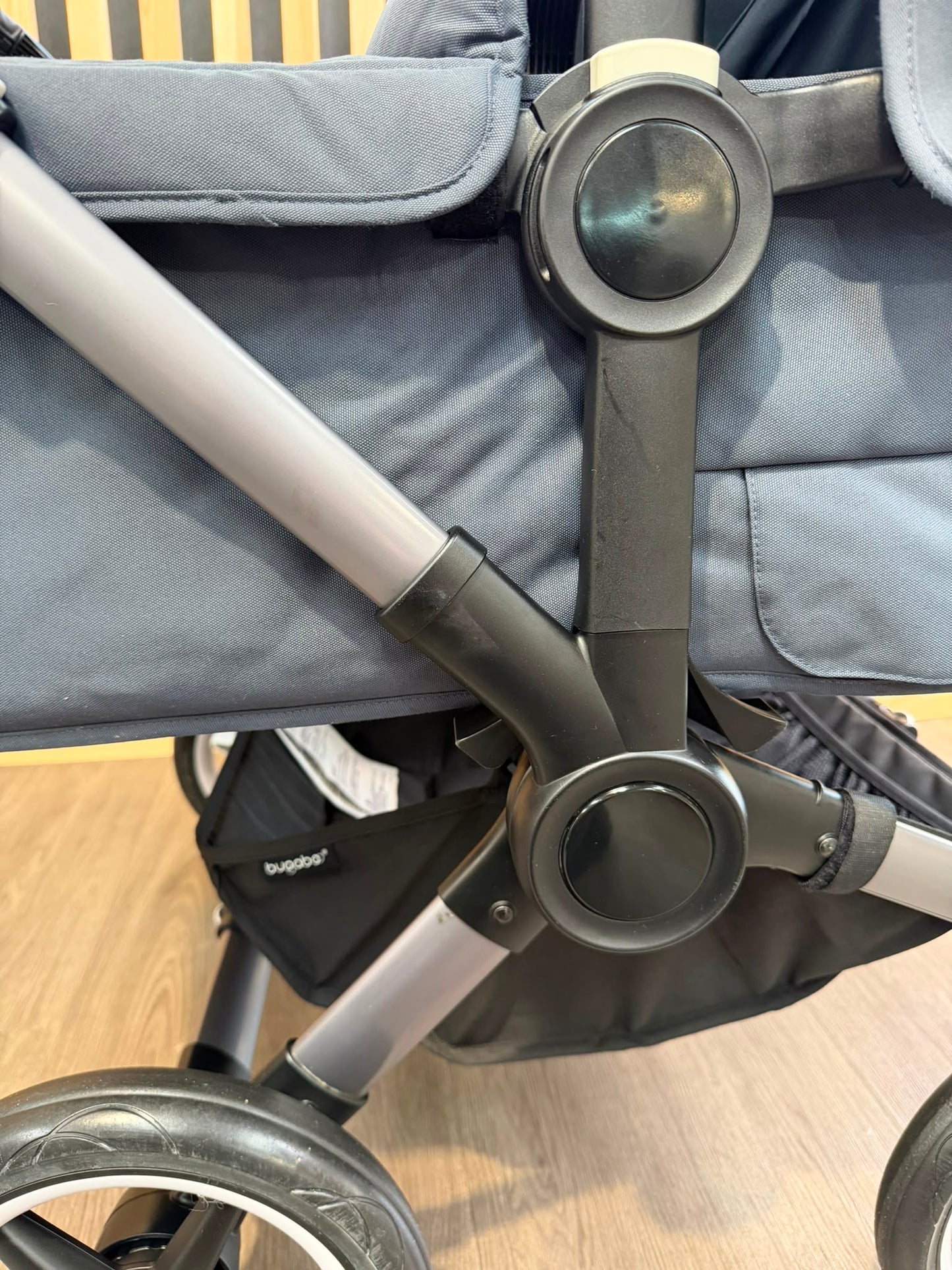 PRE LOVED Bugaboo Donkey5 Twin Bundle - Stormy Blue