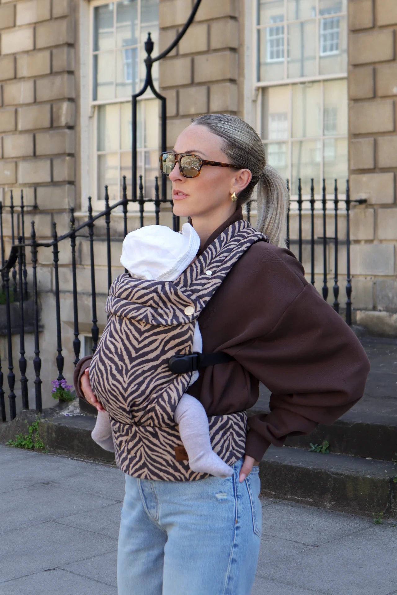 Bizzi Growin Nomad Air Animal Print Baby Carrier – Zebrano