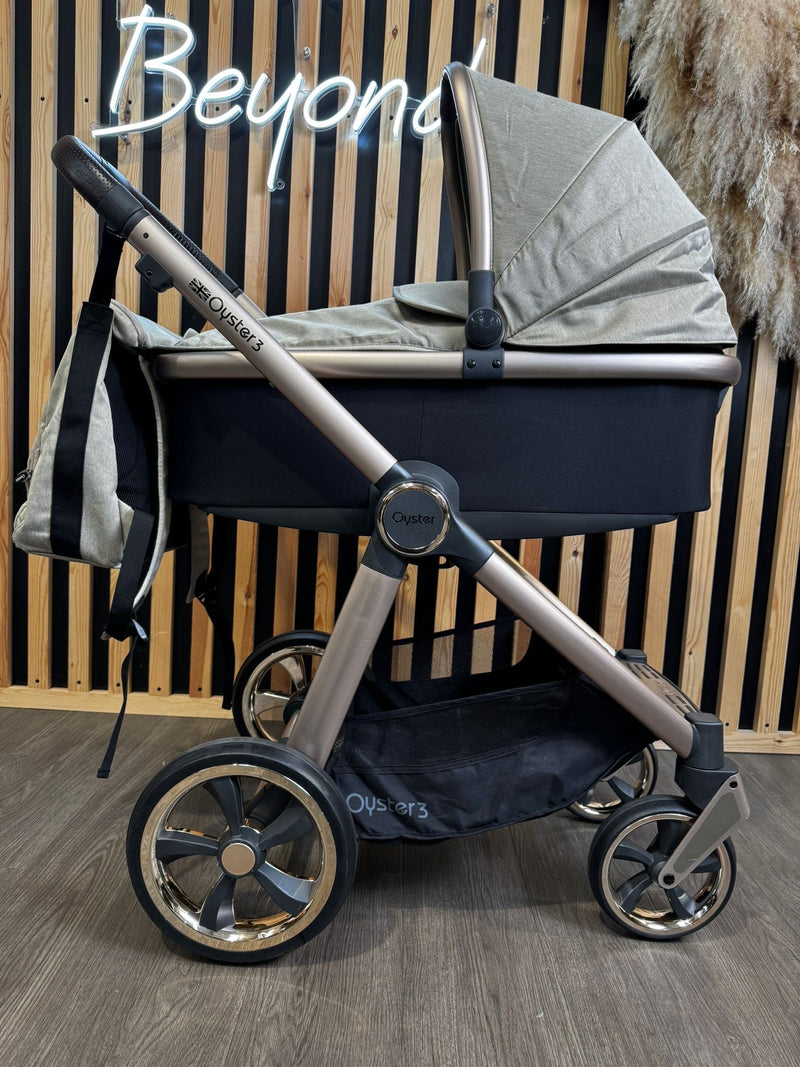 PRE LOVED Oyster 3 Pram & Pushchair - Creme Brulee