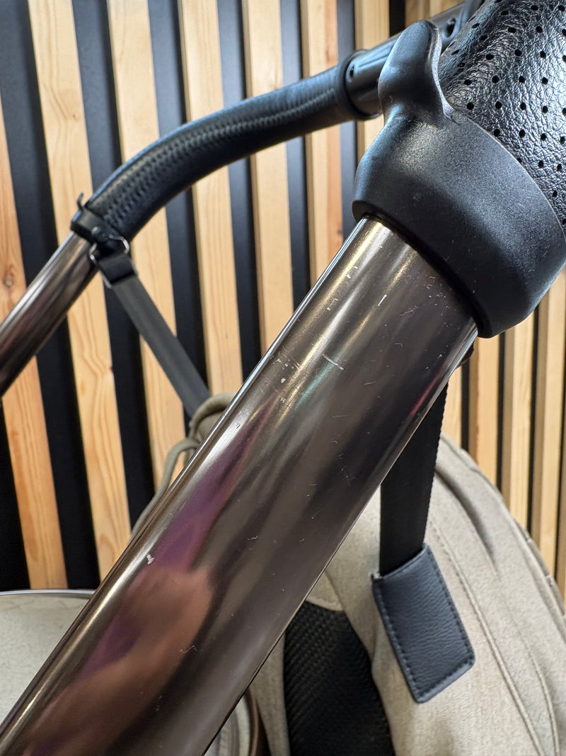 PRE LOVED egg3 Travel System - Mink