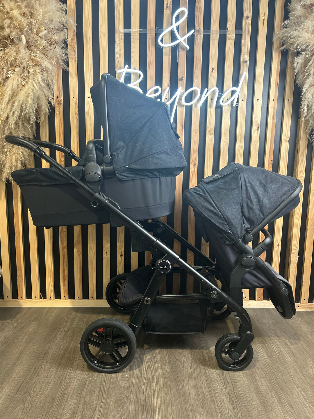 PRE LOVED Silver Cross Coast Double Pushchair - Flint