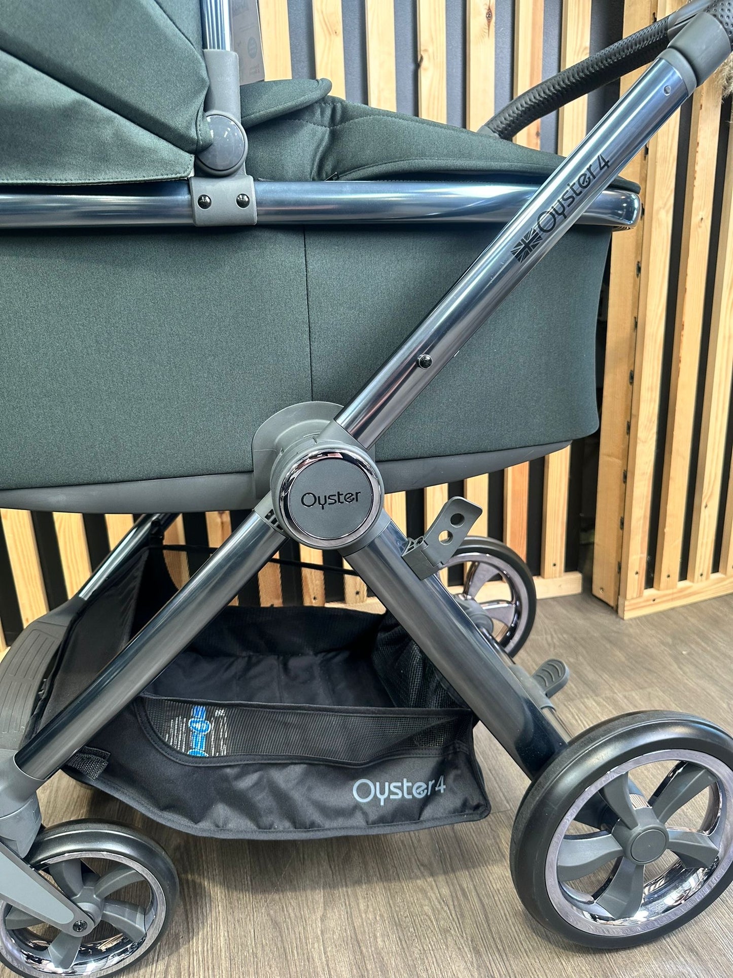 EX DISPLAY Babystyle Oyster4 Pram + Pushchair - Black Olive