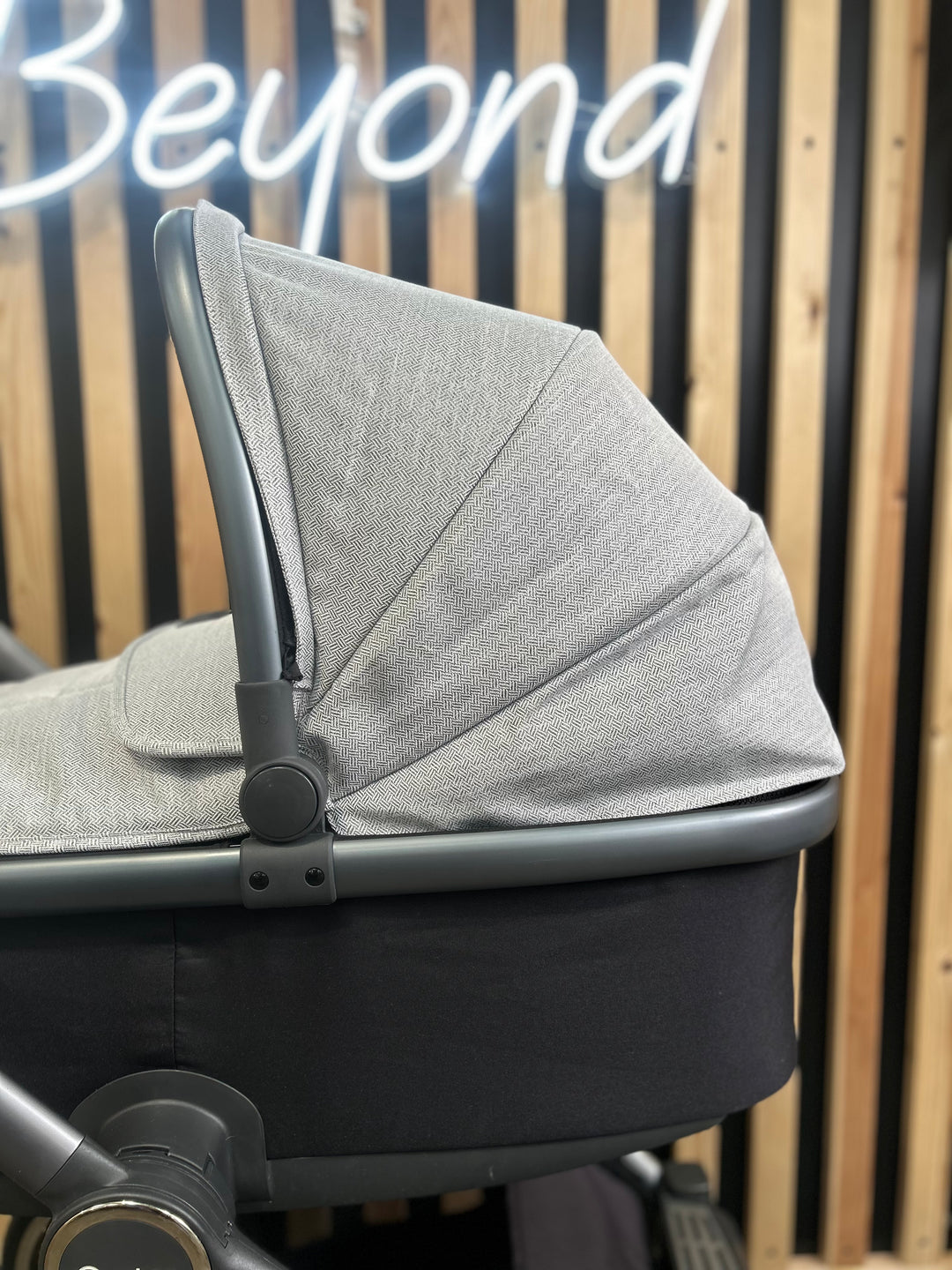 PRE LOVED Babystyle Oyster3 Pram + Pushchair - Tonic